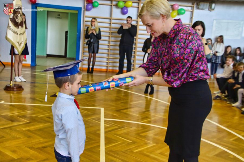 28 października br. odbyło się kolejne pasowanie pierwszaków, tym razem w Szkole Podstawowej w Udani