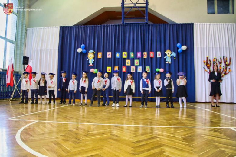 28 października br. odbyło się kolejne pasowanie pierwszaków, tym razem w Szkole Podstawowej w Udani