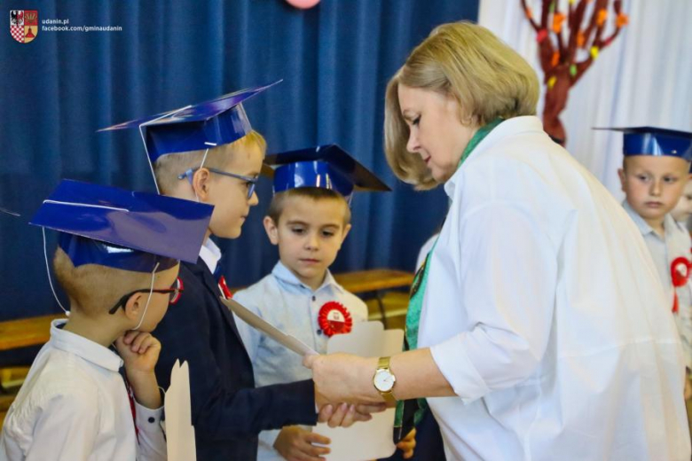 28 października br. odbyło się kolejne pasowanie pierwszaków, tym razem w Szkole Podstawowej w Udani