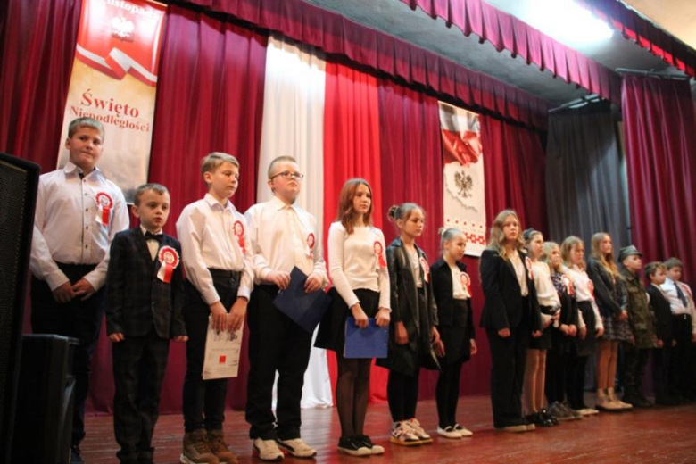 Święto Niepodległości w Kostomłotach