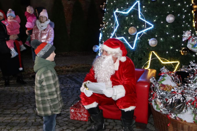 Mikołaj zawitał do Udanina