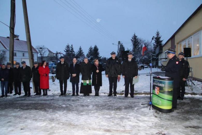 OSP Pichorowice z nowym samochodem