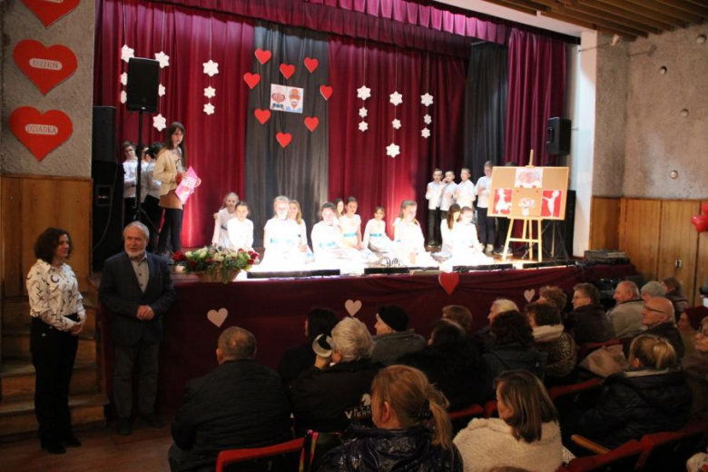 Dzień Babci i Dziadka w Gminnym Ośrodku Kultury w Kostomłotach