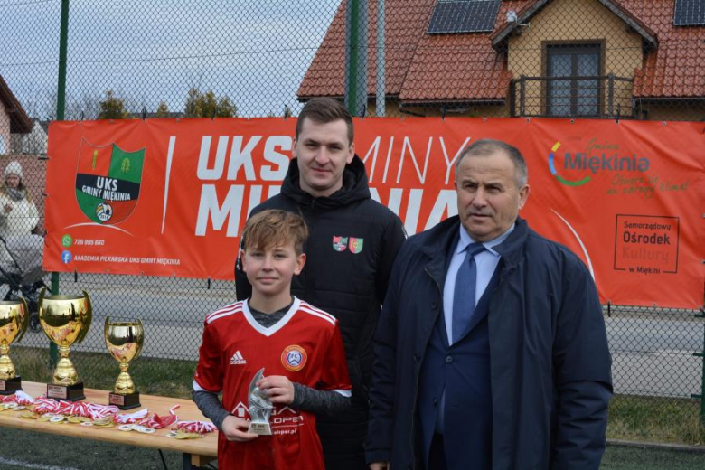 Turniej piłkarki o puchar burmistrza