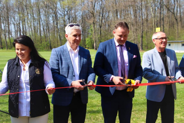 Otwarcie boiska w Różanej