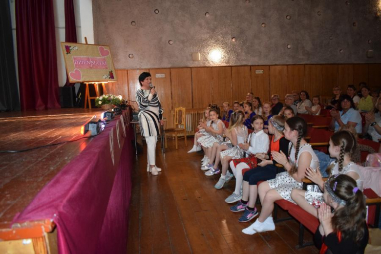 Dzień Matki w Kostomłotach