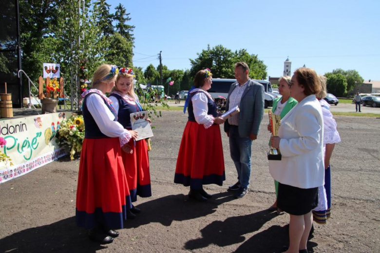XI Przegląd Zespołów Ludowych „Pieje Kur Pieje”