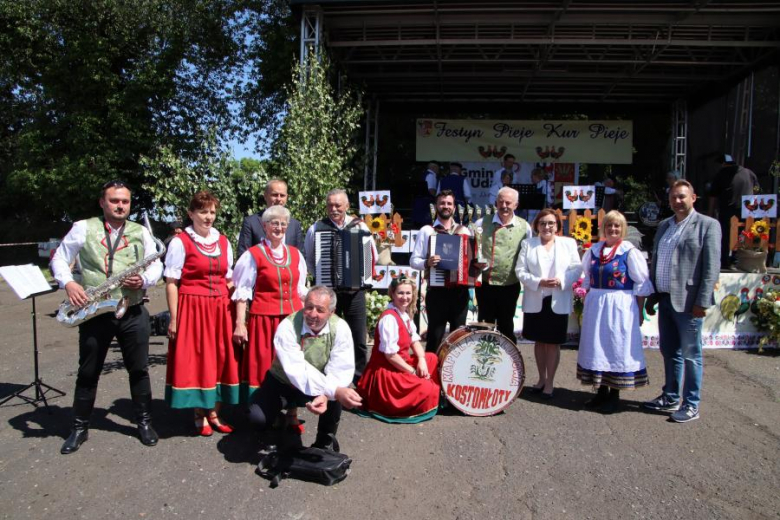 XI Przegląd Zespołów Ludowych „Pieje Kur Pieje”