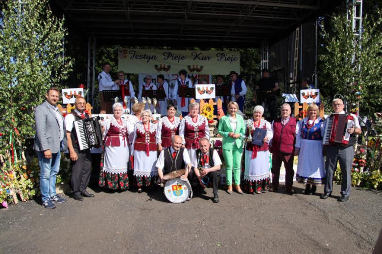 XI Przegląd Zespołów Ludowych „Pieje Kur Pieje”