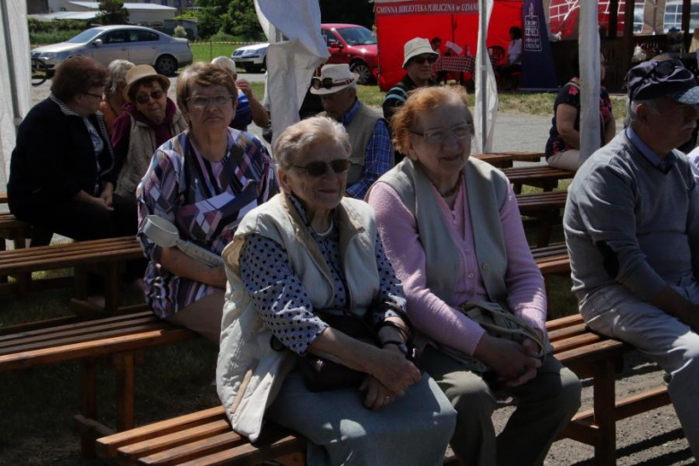 XI Przegląd Zespołów Ludowych „Pieje Kur Pieje”