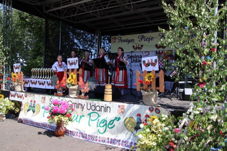 XI Przegląd Zespołów Ludowych „Pieje Kur Pieje”