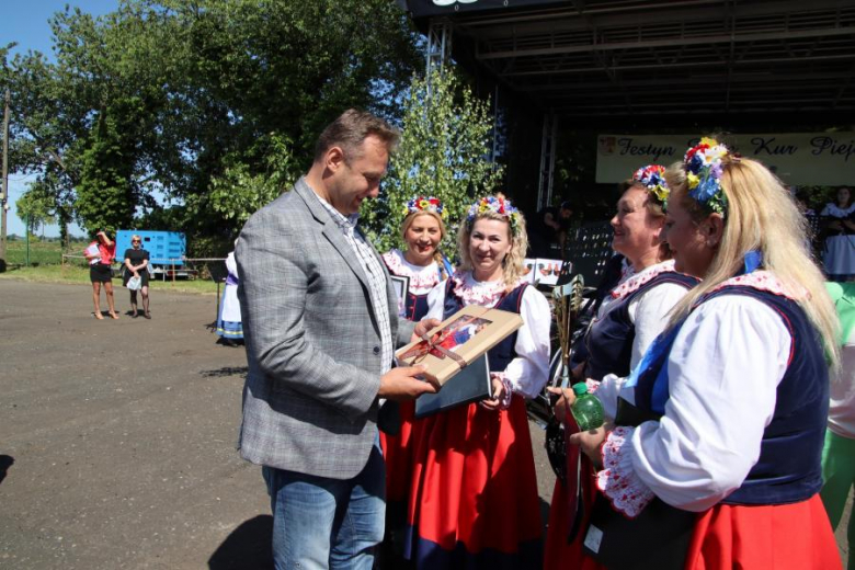 XI Przegląd Zespołów Ludowych „Pieje Kur Pieje”