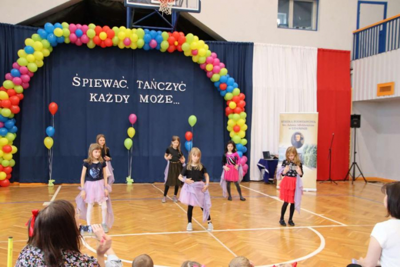 Dzień Talentów - Śpiewać, tańczyć każdy może...