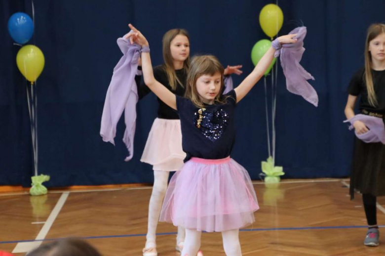 Dzień Talentów - Śpiewać, tańczyć każdy może...