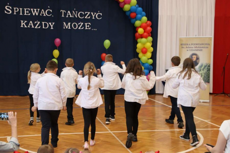 Dzień Talentów - Śpiewać, tańczyć każdy może...