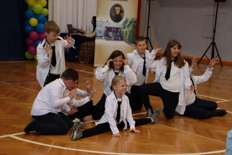 Dzień Talentów - Śpiewać, tańczyć każdy może...