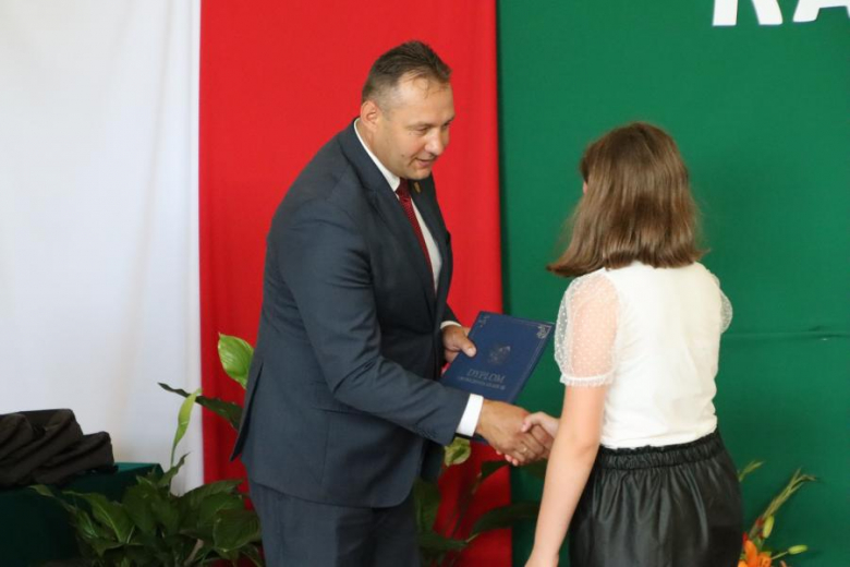 Zakończenie roku szkolnego w Szkole Podstawowej w Ujeździe Górnym 