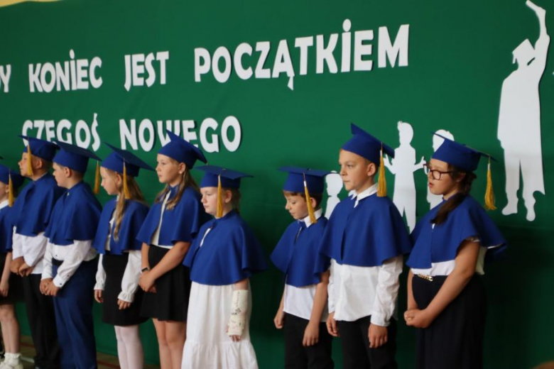 Zakończenie roku szkolnego w Szkole Podstawowej w Ujeździe Górnym 