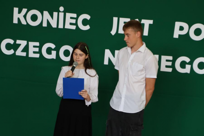 Zakończenie roku szkolnego w Szkole Podstawowej w Ujeździe Górnym 