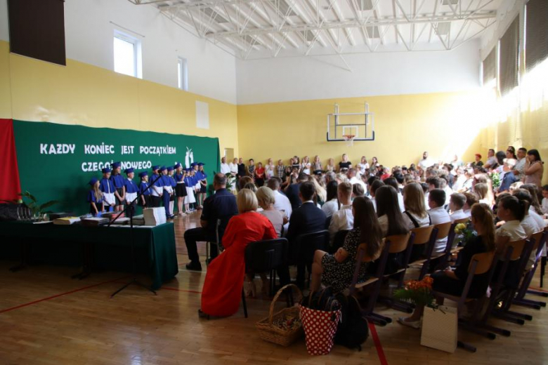 Zakończenie roku szkolnego w Szkole Podstawowej w Ujeździe Górnym 