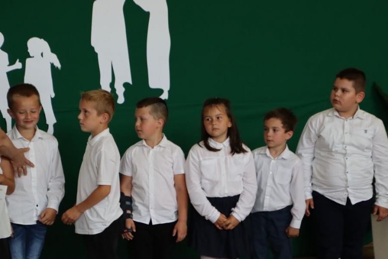 Zakończenie roku szkolnego w Szkole Podstawowej w Ujeździe Górnym 