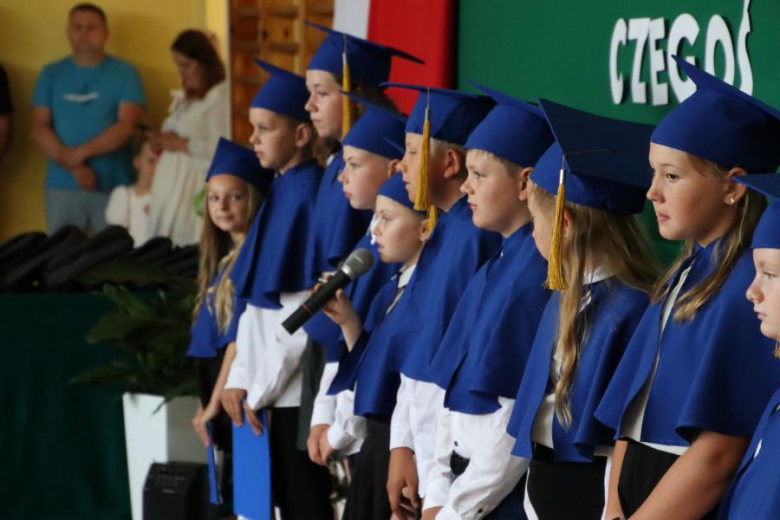Zakończenie roku szkolnego w Szkole Podstawowej w Ujeździe Górnym 