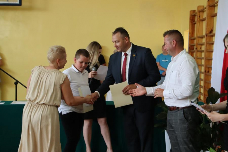 Zakończenie roku szkolnego w Szkole Podstawowej w Ujeździe Górnym 