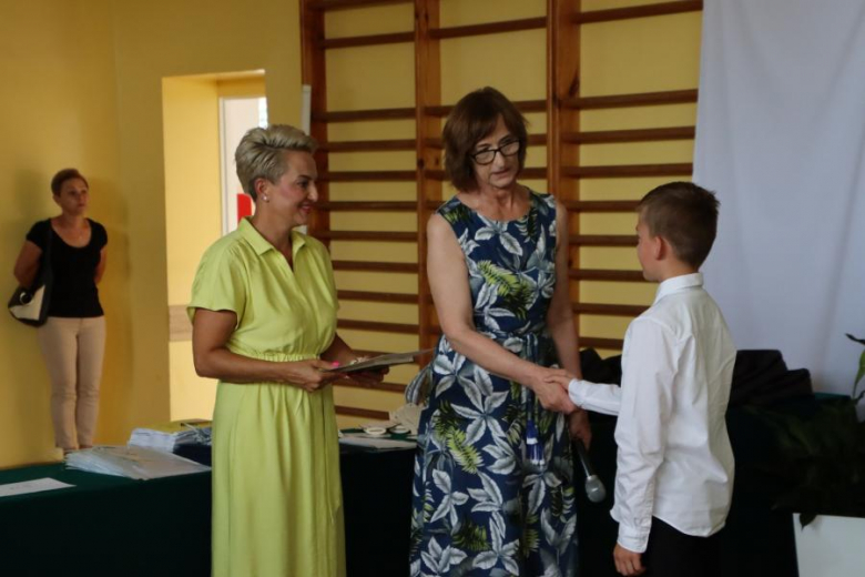 Zakończenie roku szkolnego w Szkole Podstawowej w Ujeździe Górnym 