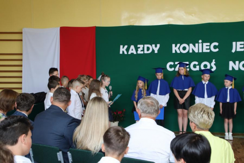 Zakończenie roku szkolnego w Szkole Podstawowej w Ujeździe Górnym 