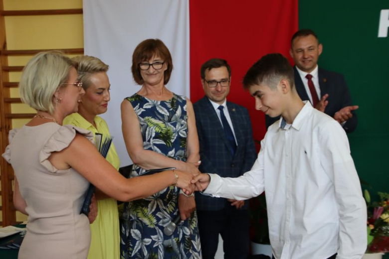 Zakończenie roku szkolnego w Szkole Podstawowej w Ujeździe Górnym 