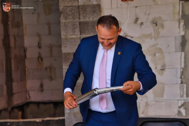 Wmurowanie kamienia węgielnego pod budowę dwóch remiz strażackich