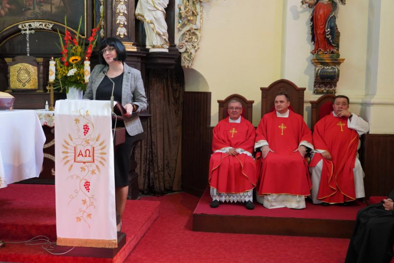 Proboszcz wilkszyńskiej parafii odznaczony