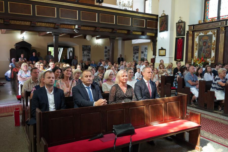 Proboszcz wilkszyńskiej parafii odznaczony