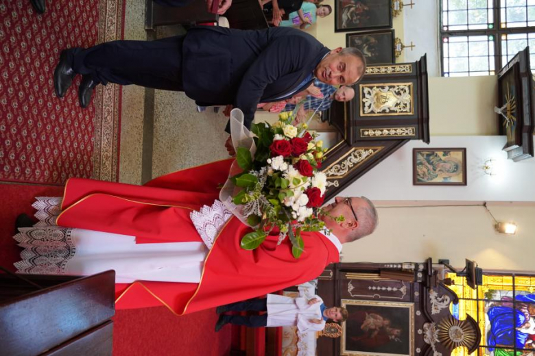 	Proboszcz wilkszyńskiej parafii odznaczony