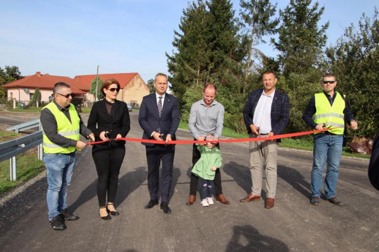 Otwarcia dróg przebudowanych z Polskiego Ładu w gminie Udanin