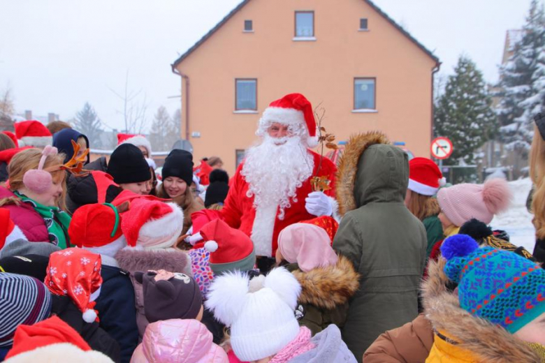 Udanińska choinka rozbłysnęła już swoim blaskiem!