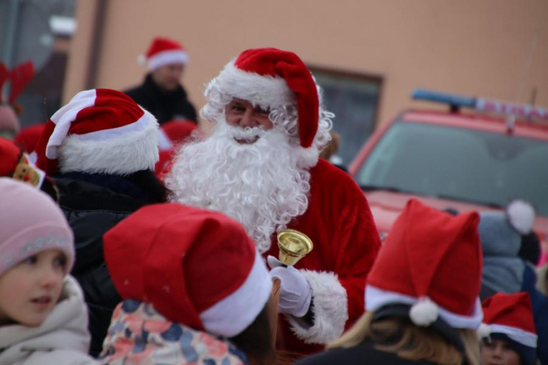 Udanińska choinka rozbłysnęła już swoim blaskiem!