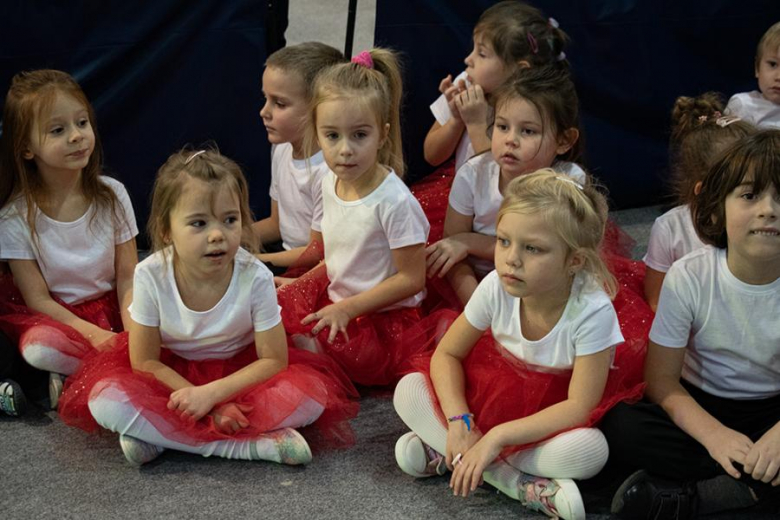 Kiermasz Bożonarodzeniowy w Lutyni