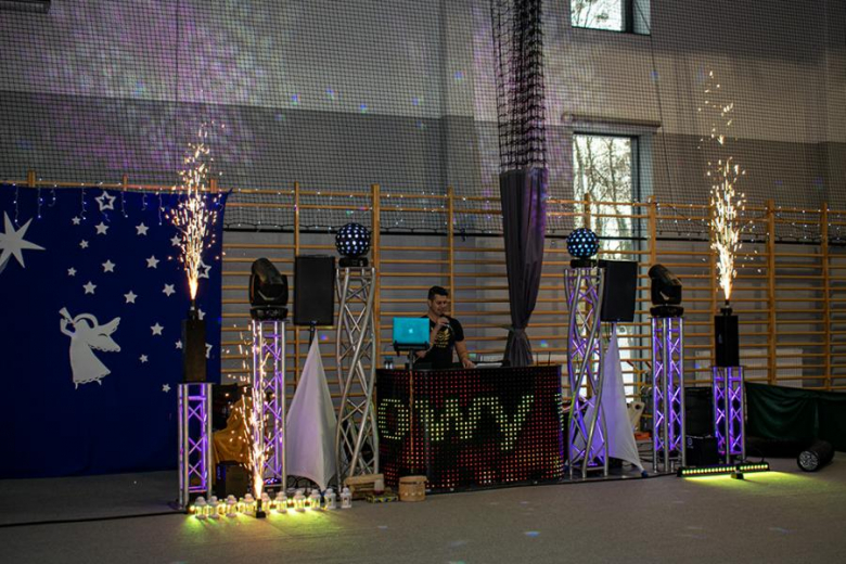 Kiermasz Bożonarodzeniowy w Lutyni