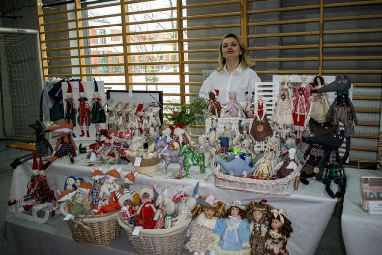 Kiermasz Bożonarodzeniowy w Lutyni