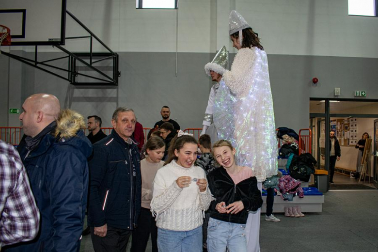 Kiermasz Bożonarodzeniowy w Lutyni