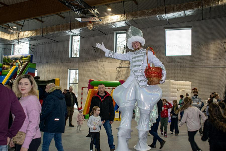 Kiermasz Bożonarodzeniowy w Lutyni