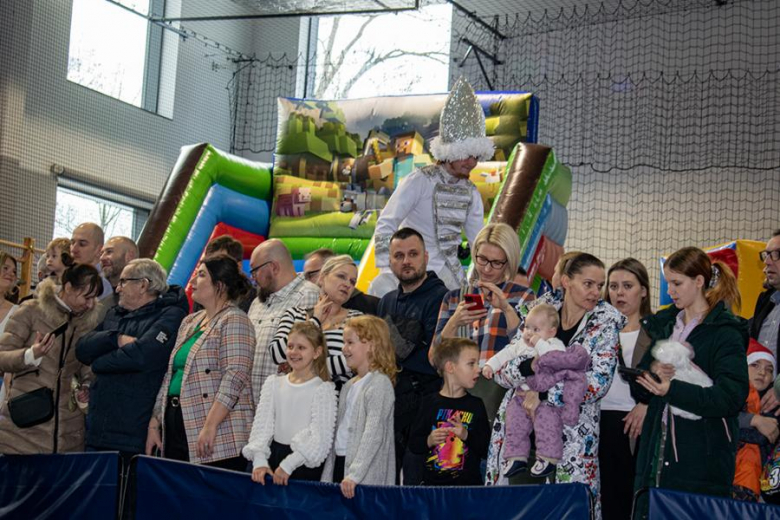 Kiermasz Bożonarodzeniowy w Lutyni