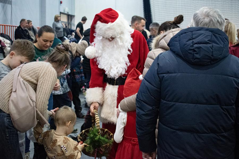 Kiermasz Bożonarodzeniowy w Lutyni