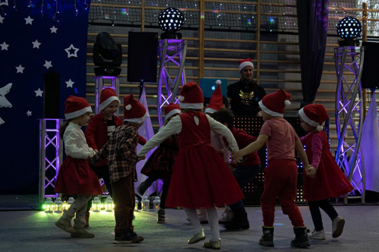 Kiermasz Bożonarodzeniowy w Lutyni