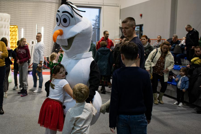 Kiermasz Bożonarodzeniowy w Lutyni