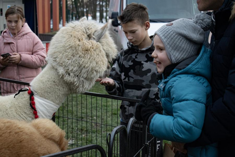 Kiermasz Bożonarodzeniowy w Lutyni