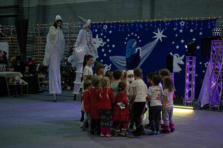 Kiermasz Bożonarodzeniowy w Lutyni