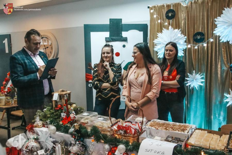 Kiermasz Bożonarodzeniowy w Udaninie