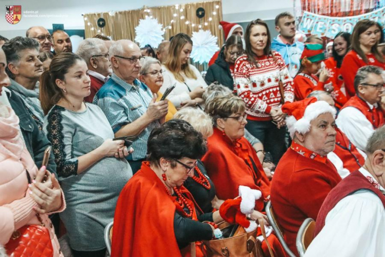 Kiermasz Bożonarodzeniowy w Udaninie